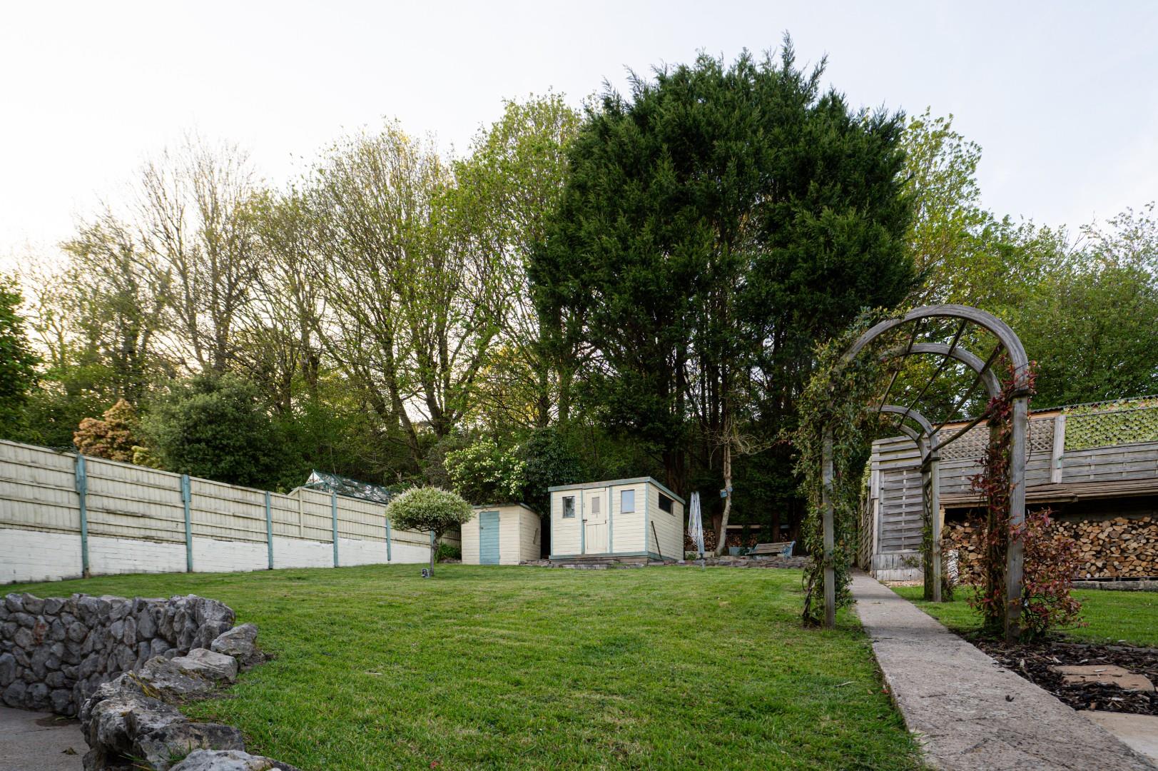 Bettws Road, Llangeinor, Bridgend County Borough, CF32 8PH